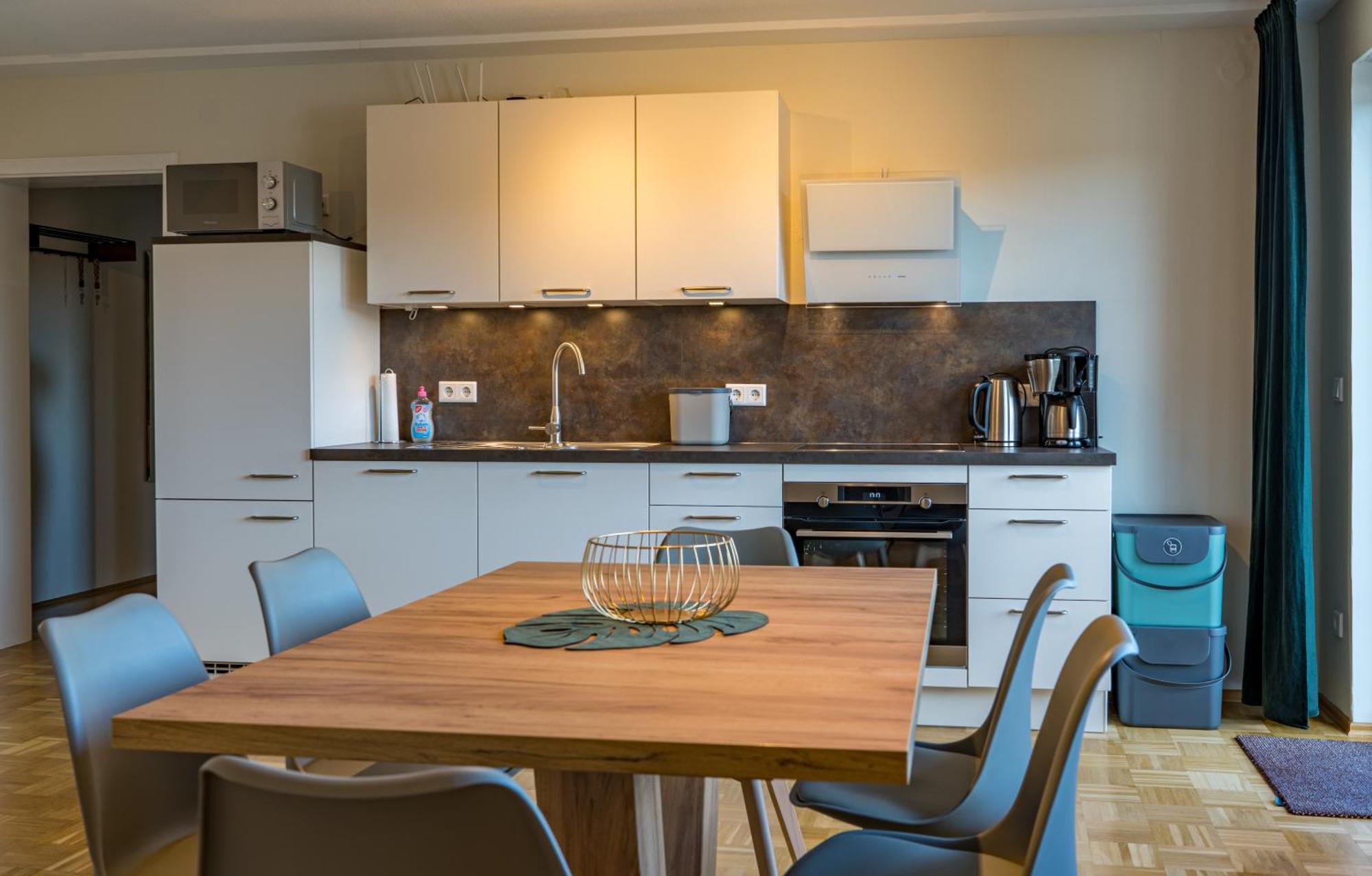 Ferienwohnung Nadine Petschler Obereisenheim Εξωτερικό φωτογραφία